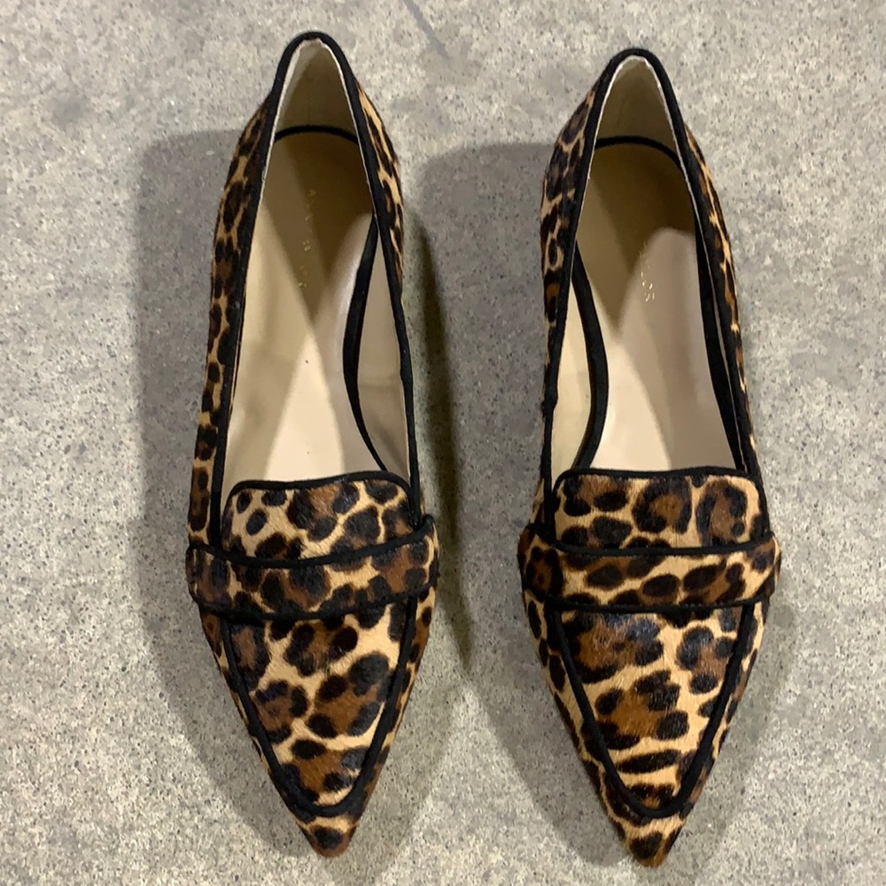 NEW ANN TAYLOR shoes size 6 very nice